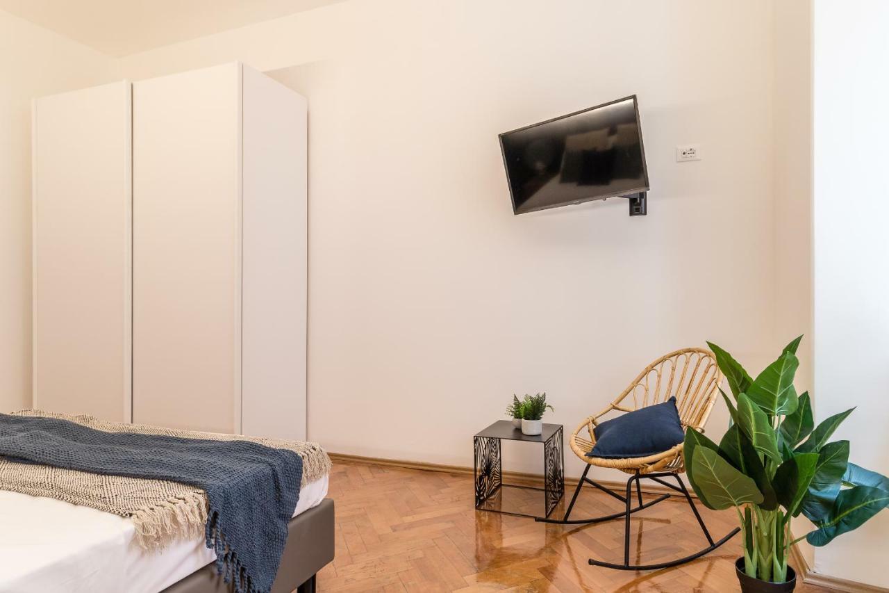 Apartmán Pregiata Camera Con Bagno Privato - Blu Di Prussia Terst Exteriér fotografie